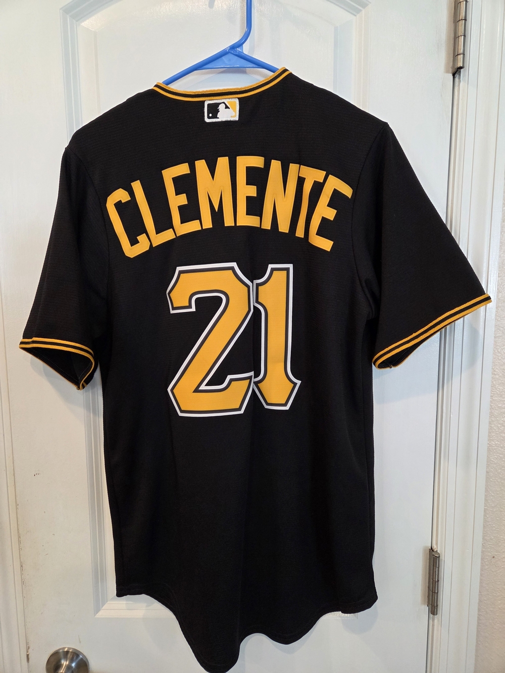 Roberto Clemente #21 Pittsburgh Pirates Baseball Jersey